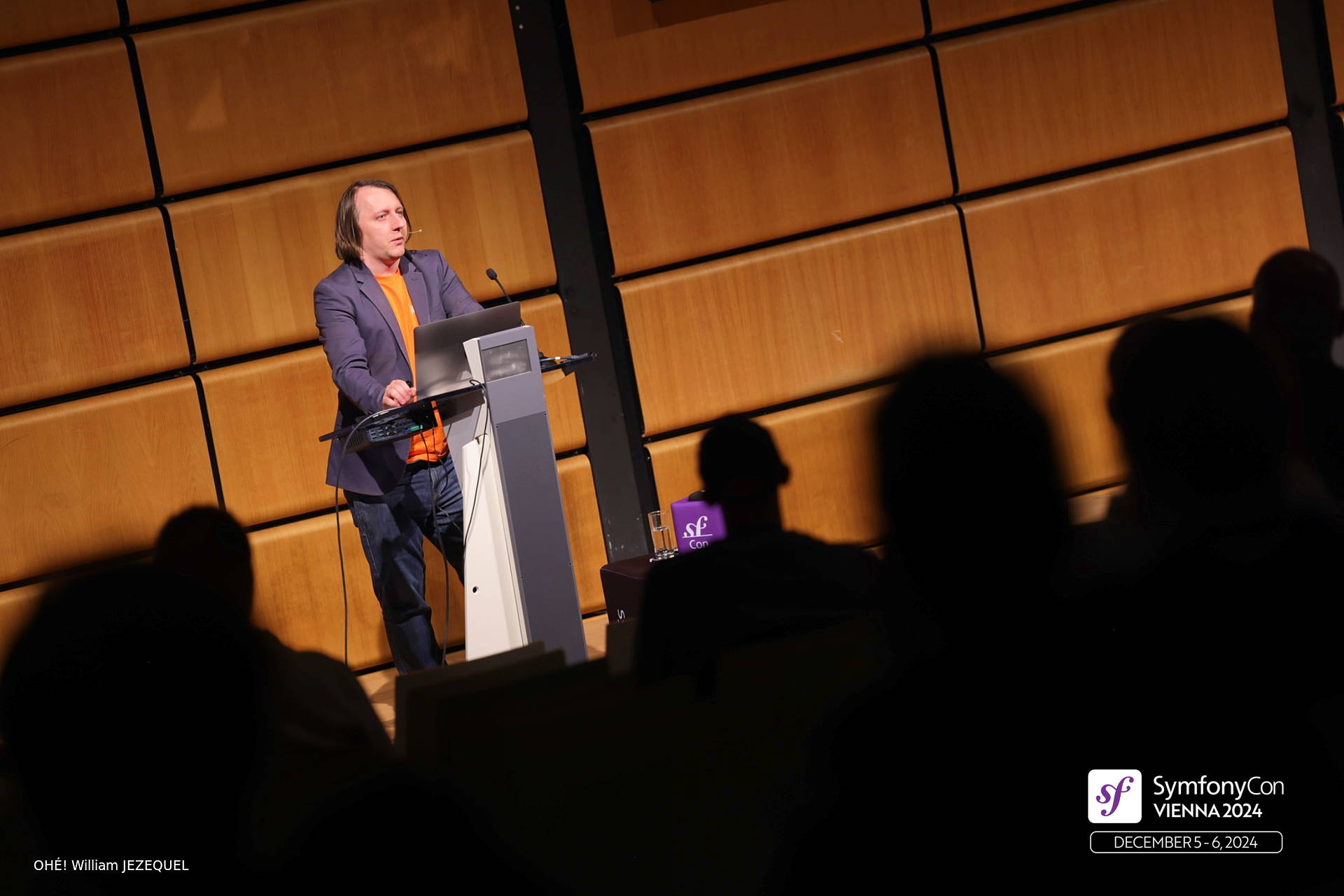 SymfonyCon Vienna 2024_Upsun & Smile track_20241205_181725_OHÉ! William JEZEQUEL_34cedf8f-8150-49bb-b28e-0e9f540dc04e.jpg